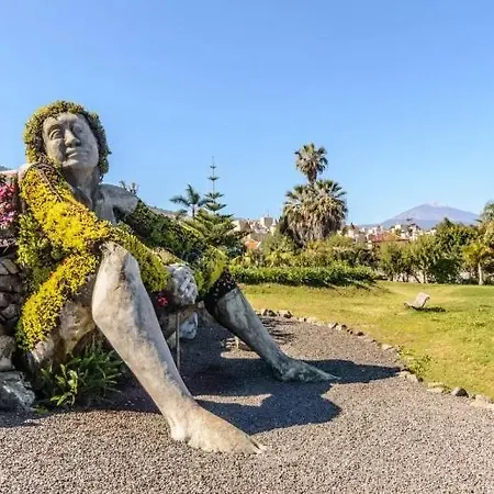Casa vacanze Amazing, Sea Views & Terrace *