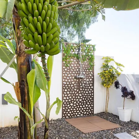 Amazing, Sea Views & Terrace 度假居 *