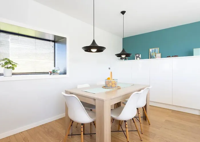 Amazing, Sea Views & Terrace Nyaraló *