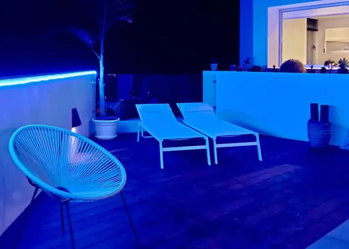 Amazing, Sea Views & Terrace Nyaraló *